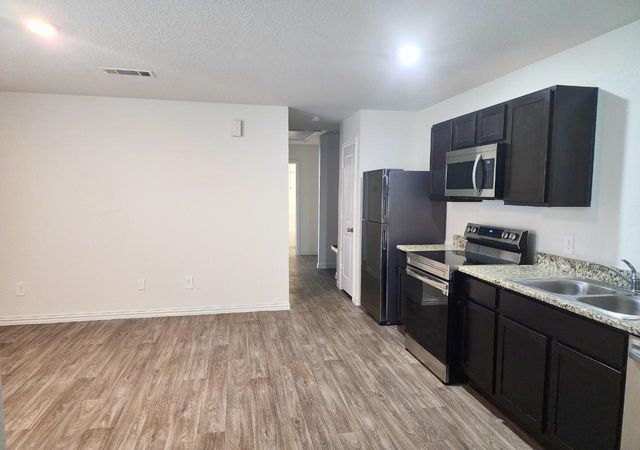 9205 Kentshire Street A, Houston, TX 77078