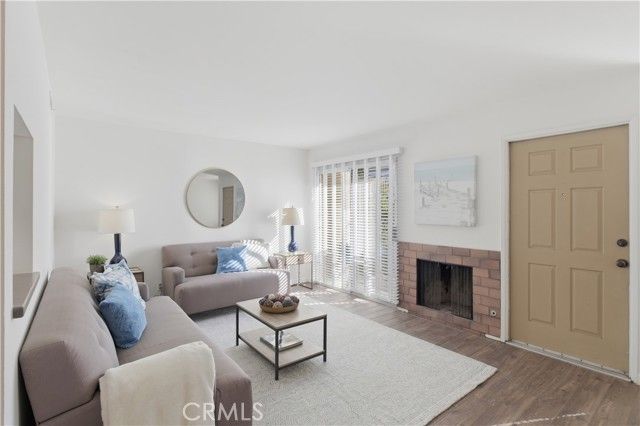 14700 S Berendo 13, Gardena, CA 90247