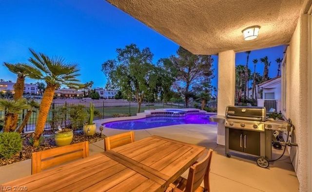 8900 Rainbow Ridge Drive, Las Vegas, NV 89117