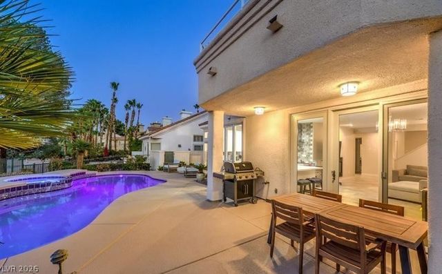 8900 Rainbow Ridge Drive, Las Vegas, NV 89117