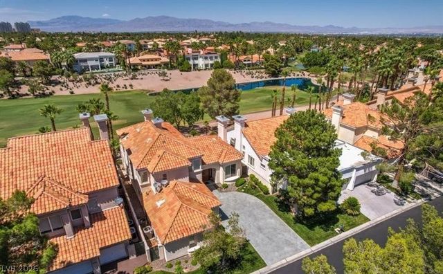 8900 Rainbow Ridge Drive, Las Vegas, NV 89117