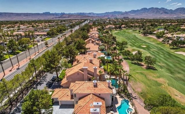 8900 Rainbow Ridge Drive, Las Vegas, NV 89117