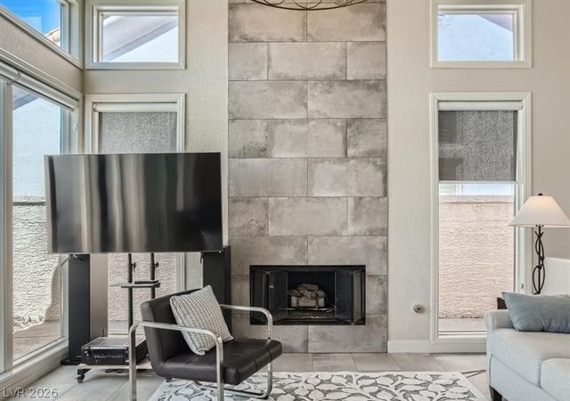 8900 Rainbow Ridge Drive, Las Vegas, NV 89117