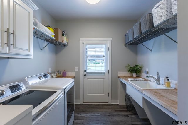 7402 N 281 Avenue, Valley, NE 68064