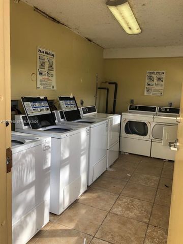 1502 Lake Crystal Dr A, West Palm Beach, FL 33411