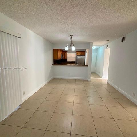 1502 Lake Crystal Dr A, West Palm Beach, FL 33411
