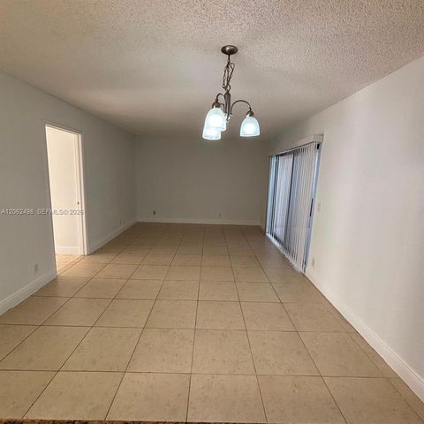 1502 Lake Crystal Dr A, West Palm Beach, FL 33411