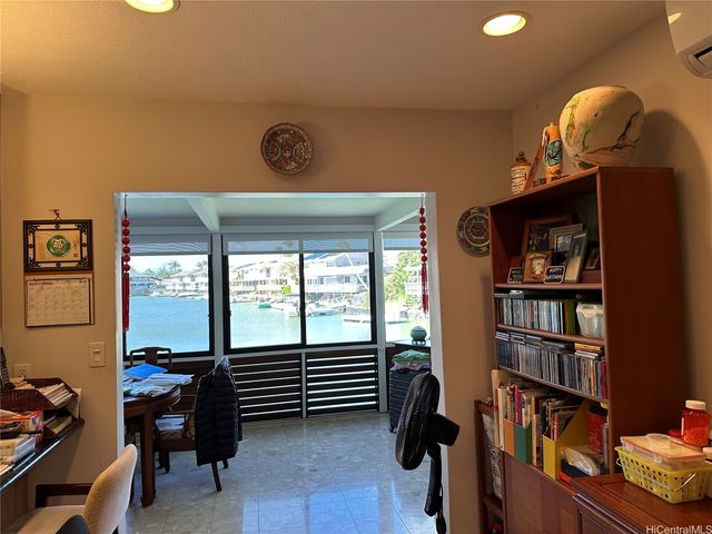 317 Opihikao Place 432, Honolulu, HI 96825