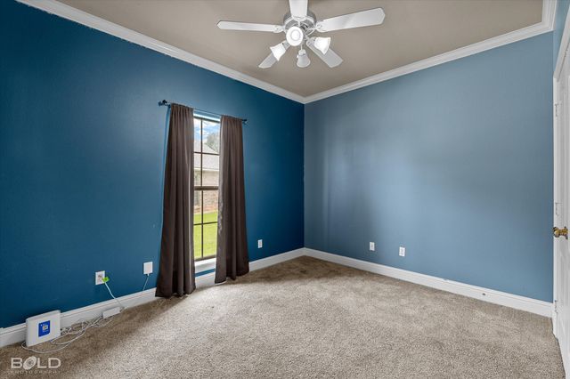 125 Horseguards Avenue, Bossier City, LA 71111