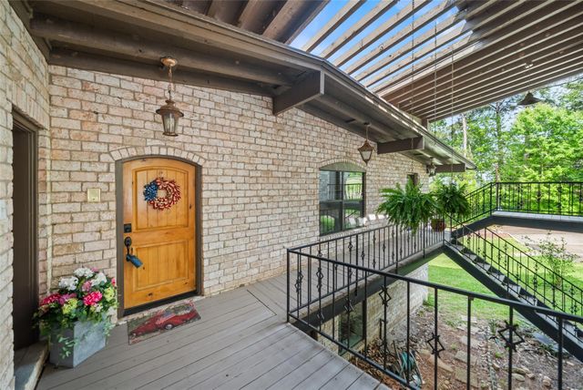 121 Holiday Lane, Coldspring, TX 77331