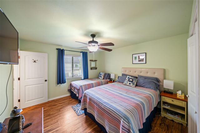 121 Holiday Lane, Coldspring, TX 77331