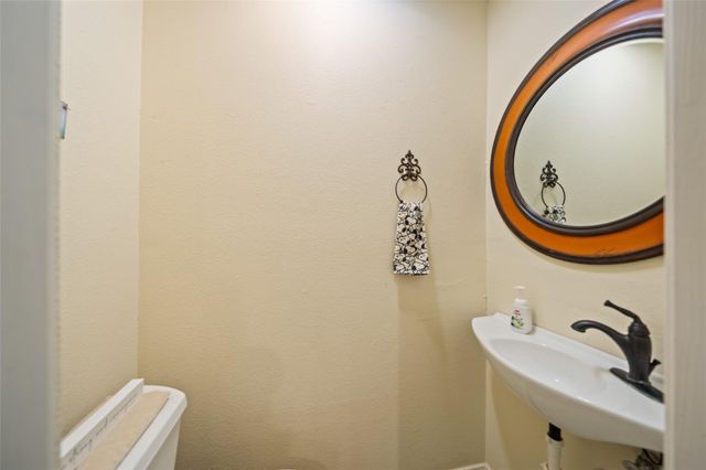 121 Holiday Lane, Coldspring, TX 77331