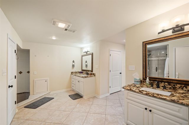 121 Holiday Lane, Coldspring, TX 77331