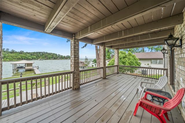 121 Holiday Lane, Coldspring, TX 77331