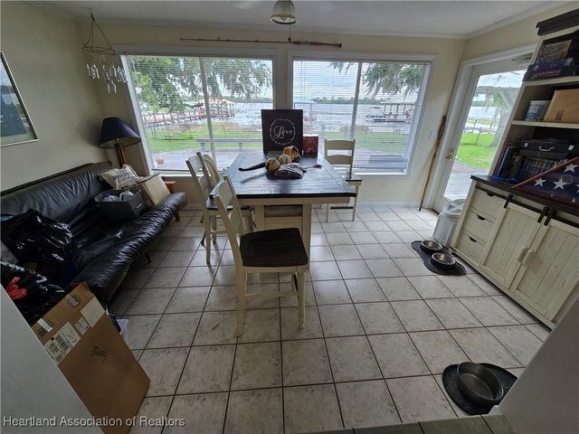 2068 Oak Beach Boulevard, Sebring, FL 33875