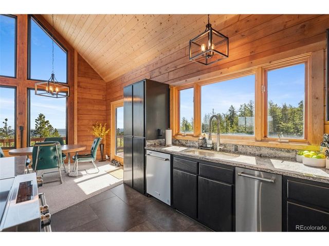 19872 Maxwell Dr, Morrison, CO 80465