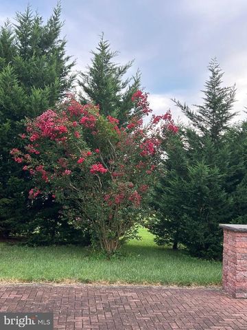 7800 MYSTIC RIVER TER, Glenn Dale, MD 20769