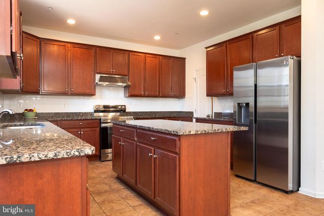 7800 MYSTIC RIVER TER, Glenn Dale, MD 20769