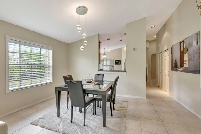 14211 W La Sedona Circle, Delray Beach, FL 33484