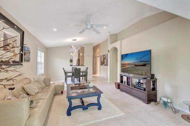 14211 W La Sedona Circle, Delray Beach, FL 33484