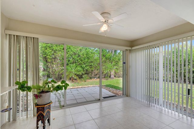 14211 W La Sedona Circle, Delray Beach, FL 33484