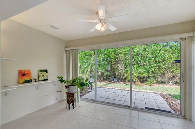 14211 W La Sedona Circle, Delray Beach, FL 33484