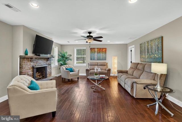 246 OAK PARK RD, Hatfield, PA 19440