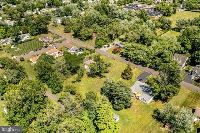 246 OAK PARK RD, Hatfield, PA 19440