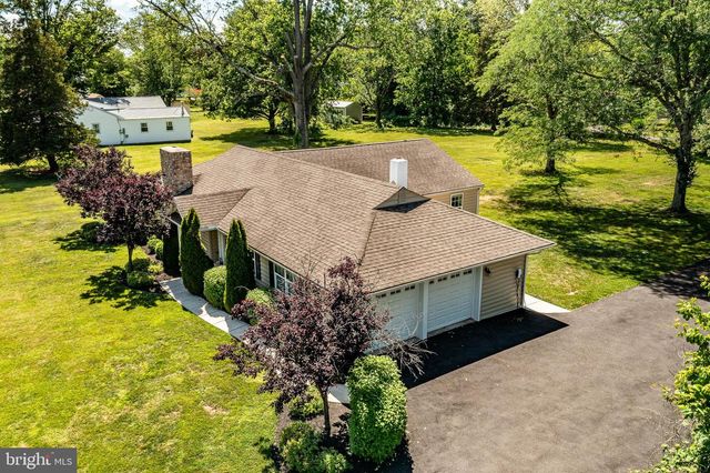 246 OAK PARK RD, Hatfield, PA 19440