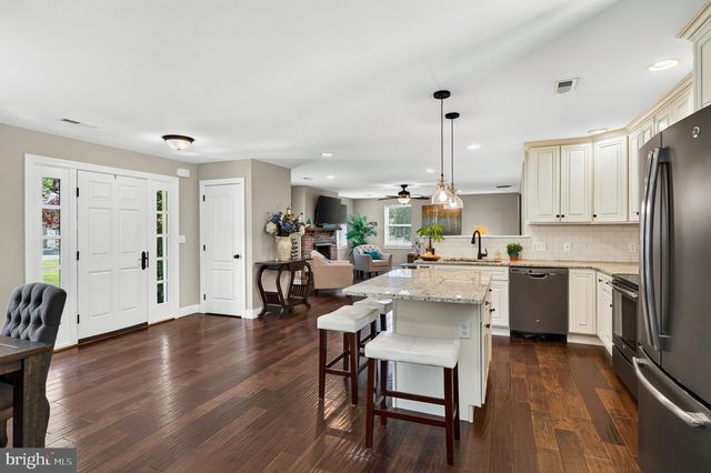 246 OAK PARK RD, Hatfield, PA 19440