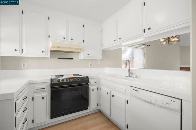 4322 Machado Dr, Concord, CA 94521