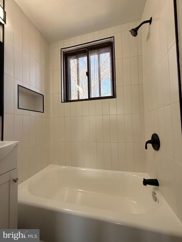 41 TUCKERMAN ST NW, Washington, DC 20011