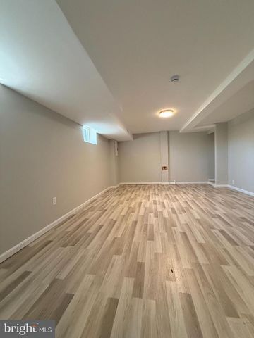 41 TUCKERMAN ST NW, Washington, DC 20011