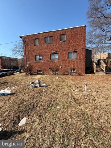 41 TUCKERMAN ST NW, Washington, DC 20011