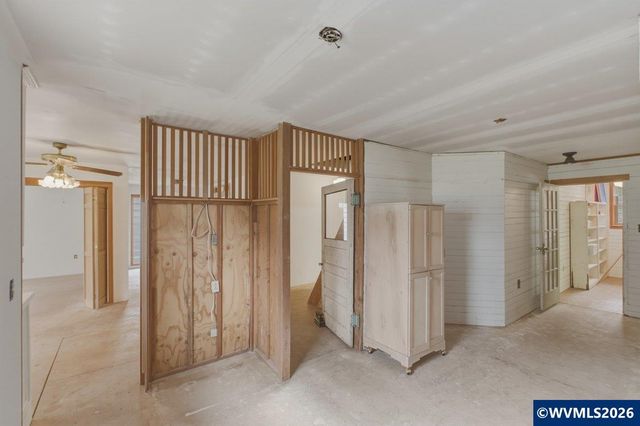 30935 Old Santiam Hwy, Lebanon, OR 97355