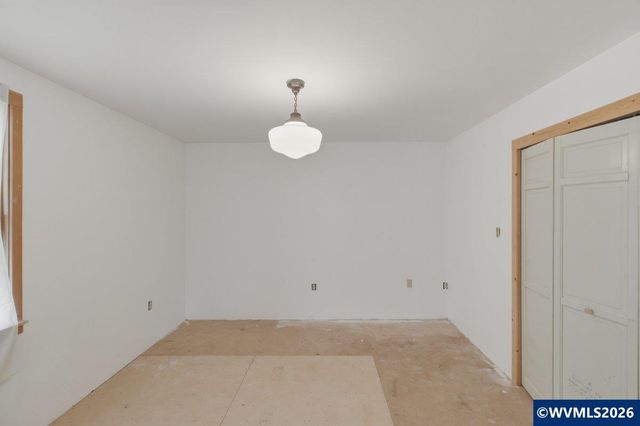 30935 Old Santiam Hwy, Lebanon, OR 97355