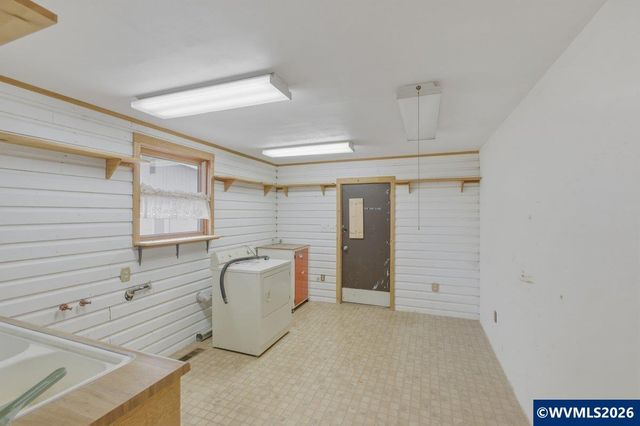 30935 Old Santiam Hwy, Lebanon, OR 97355