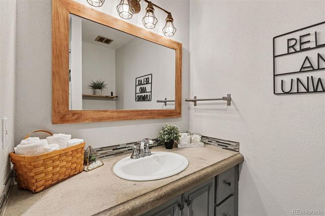 7972 Chase Circle 82, Arvada, CO 80003