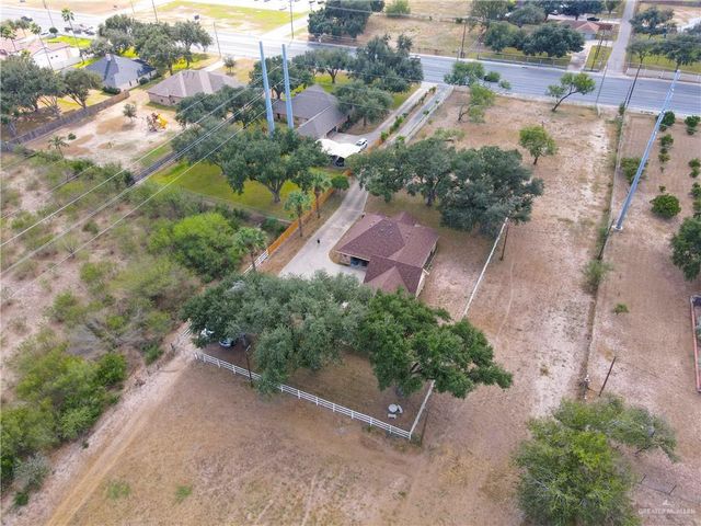 1401 E Mile 3 Road, Palmhurst, TX 78573