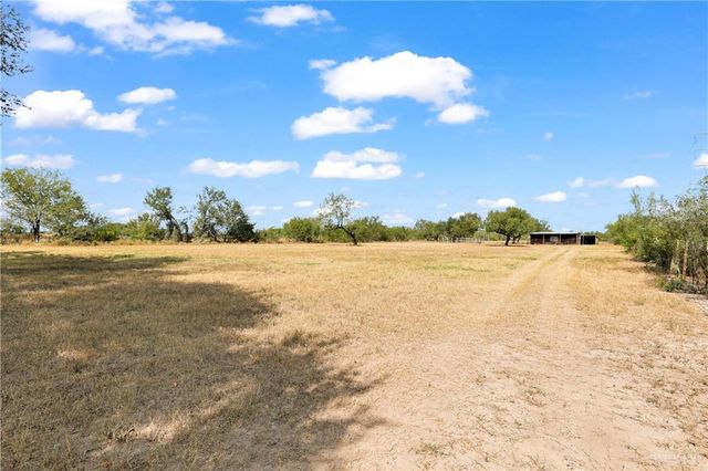 1401 E Mile 3 Road, Palmhurst, TX 78573