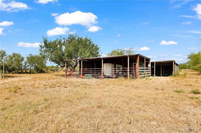 1401 E Mile 3 Road, Palmhurst, TX 78573