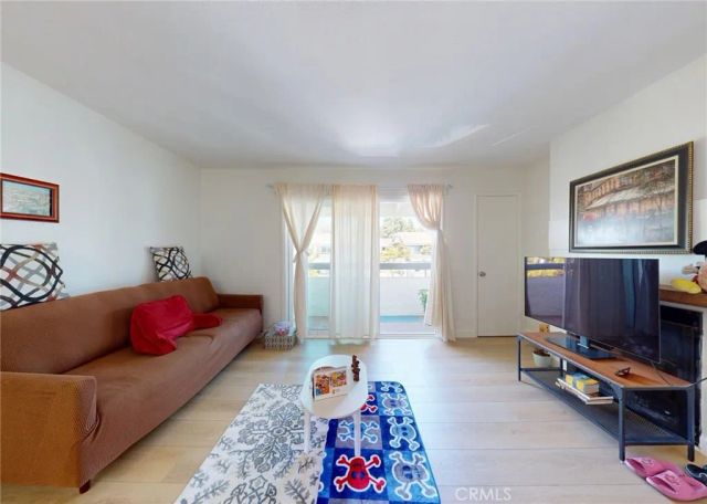 2835 S Fairview H, Santa Ana, CA 92704