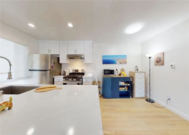 2835 S Fairview H, Santa Ana, CA 92704