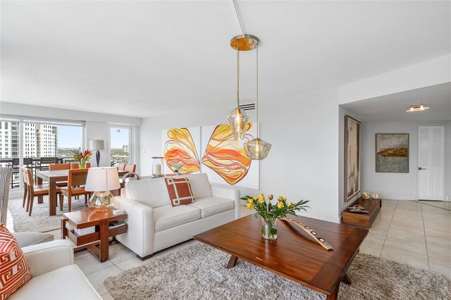 3000 Holiday Drive 1605, Fort Lauderdale, FL 33316