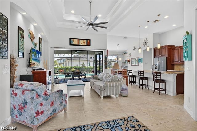 2705 SW 29th PL, Cape Coral, FL 33914