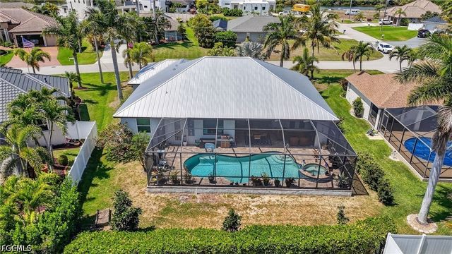 2705 SW 29th PL, Cape Coral, FL 33914