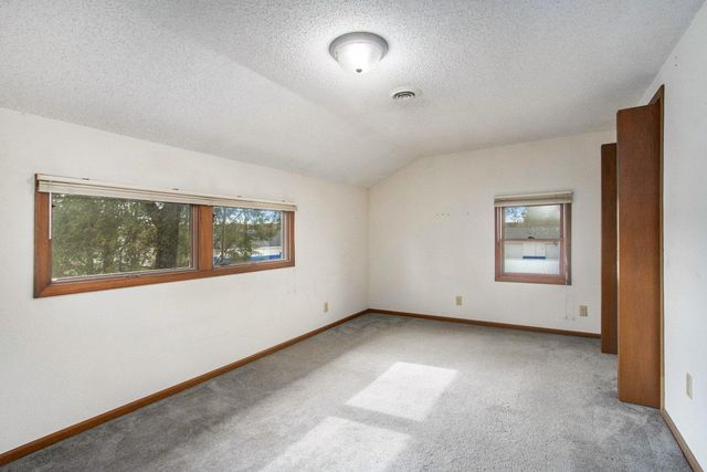 3056 E Apple Avenue, Muskegon, MI 49442