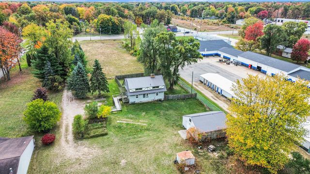 3056 E Apple Avenue, Muskegon, MI 49442