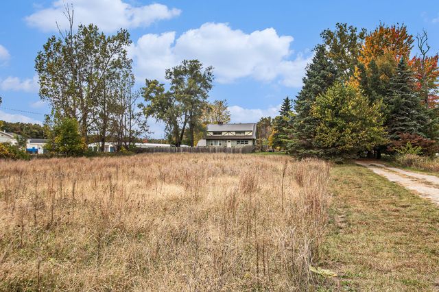 3056 E Apple Avenue, Muskegon, MI 49442