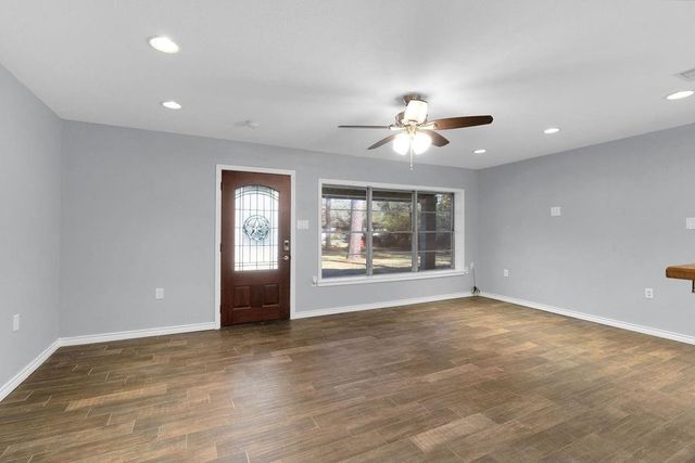 3122 Ash Drive, Dickinson, TX 77539